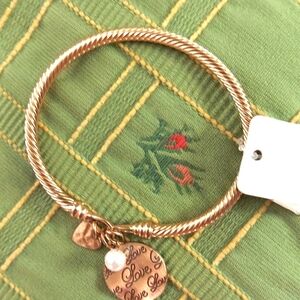 Influence Gold "Love" Mom Pearl, Heart Charm Bangle Bracelet  Nwt